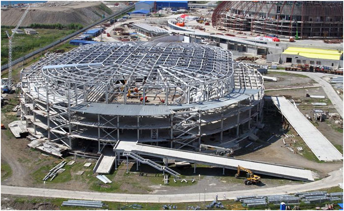 Начало строительства МалойЛедовой арены.